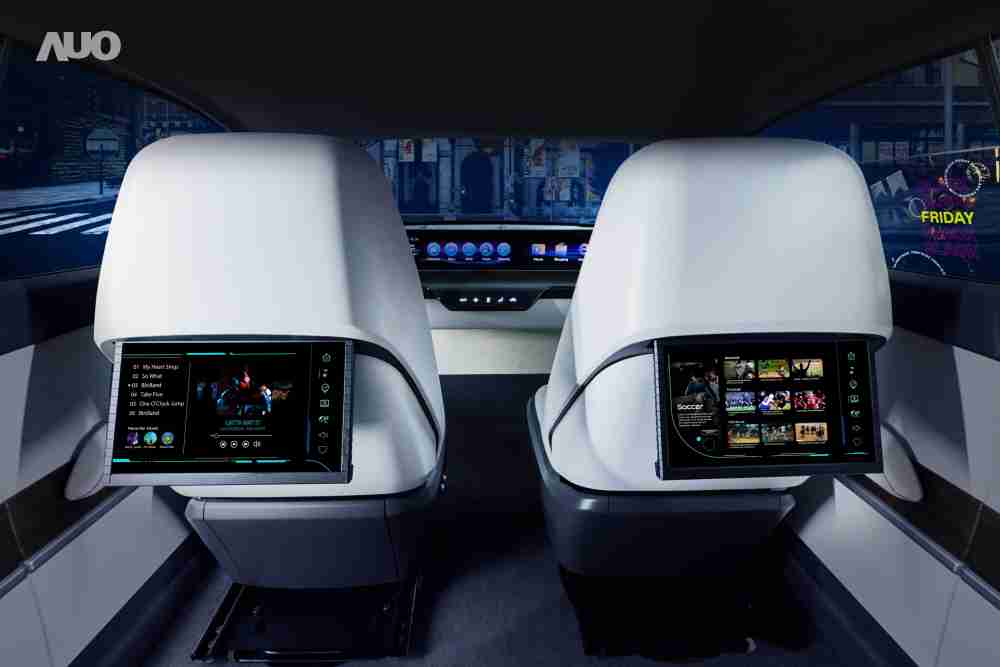 彩神vll新一代Smart Cockpit 2024，，，以Micro LED先进显示技术优势，，创建〝可卷式后座娱乐显示器〞，，，，仅在互动时才显示出所需画面及信息，，，扩充更丰富的娱乐和交互信息服务，，，，获国际奖项荣耀